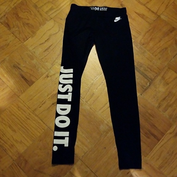 Nike Pants - Nike Women's Organic Cotton Black Leggings